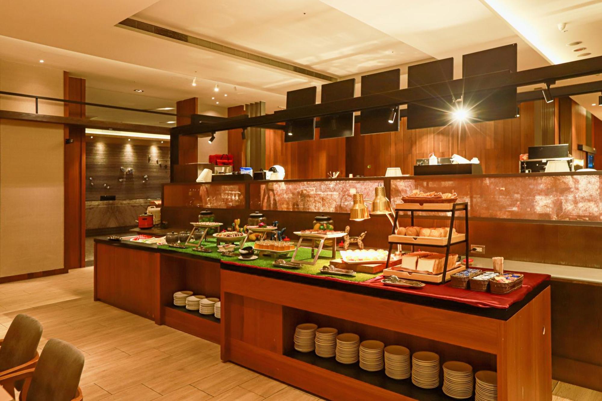 Hotel Intrendy Taishan Екстериор снимка