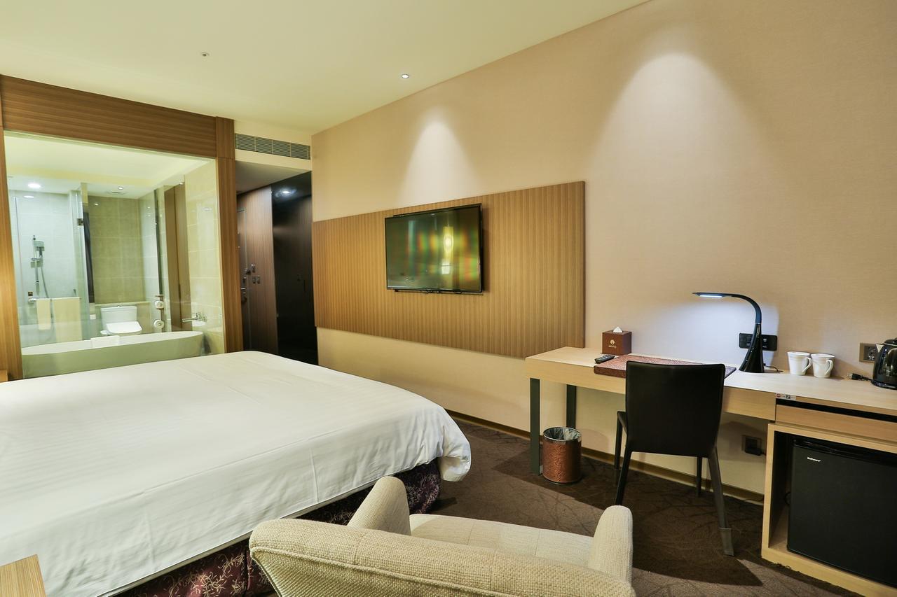 Hotel Intrendy Taishan Екстериор снимка